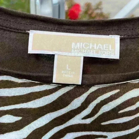 Michael Kors women’s long sleeved brown leopard print blouse size large - Picture 3 of 8